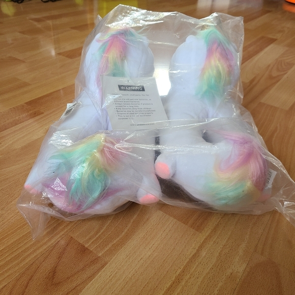 Unicorn light up slippers - Picture 9 of 11